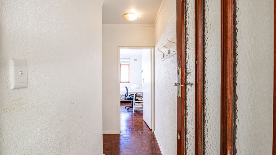 To Let 0 Bedroom Property for Rent in Sea Point Western Cape